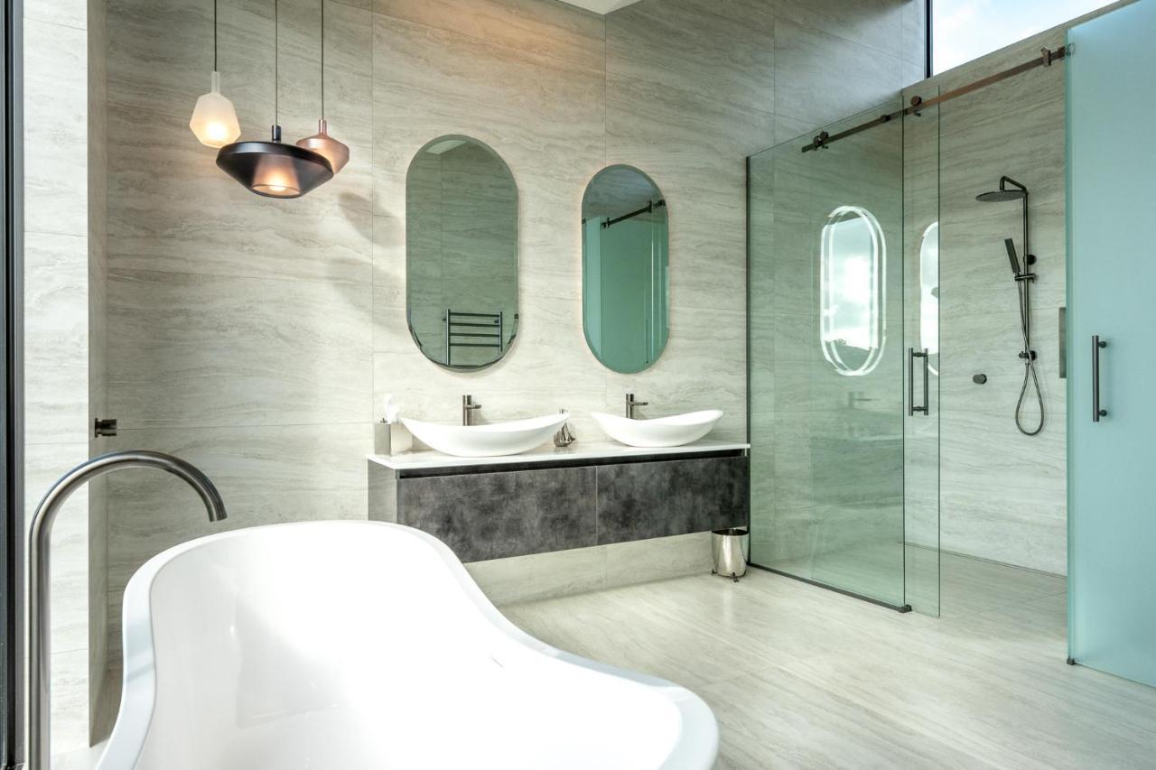 Omana Villa Rocky Bay Bagian luar foto