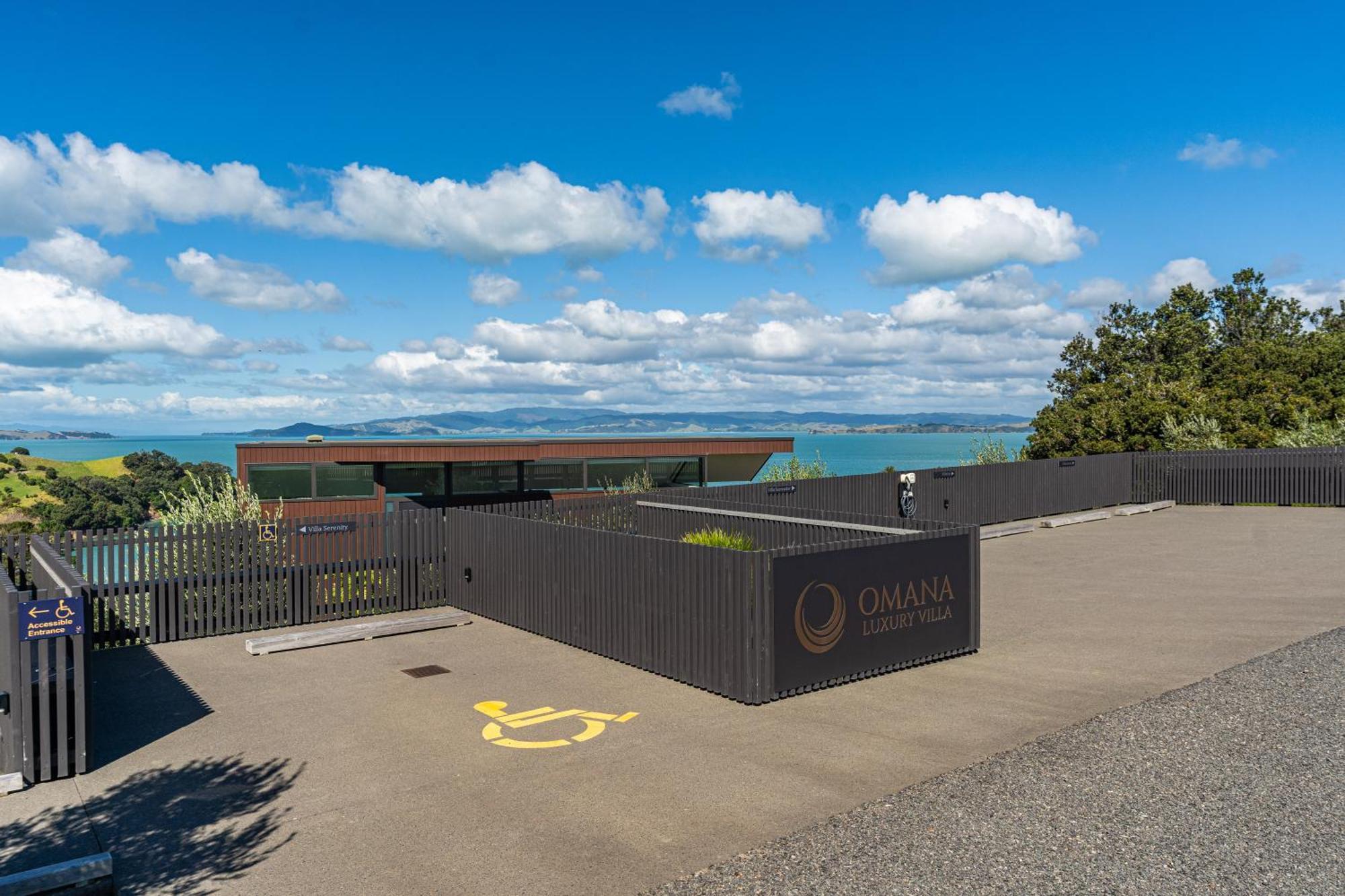 Omana Villa Rocky Bay Bagian luar foto